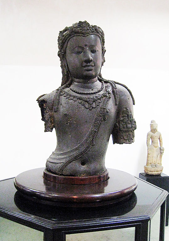 A torso of the Buddha from the Bangkok National Museum, one of the few examples of surviving Srivijayan art outside of Borobudur.
